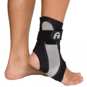Cavigliera Aircast A60 con sistema di chiusura e compressione